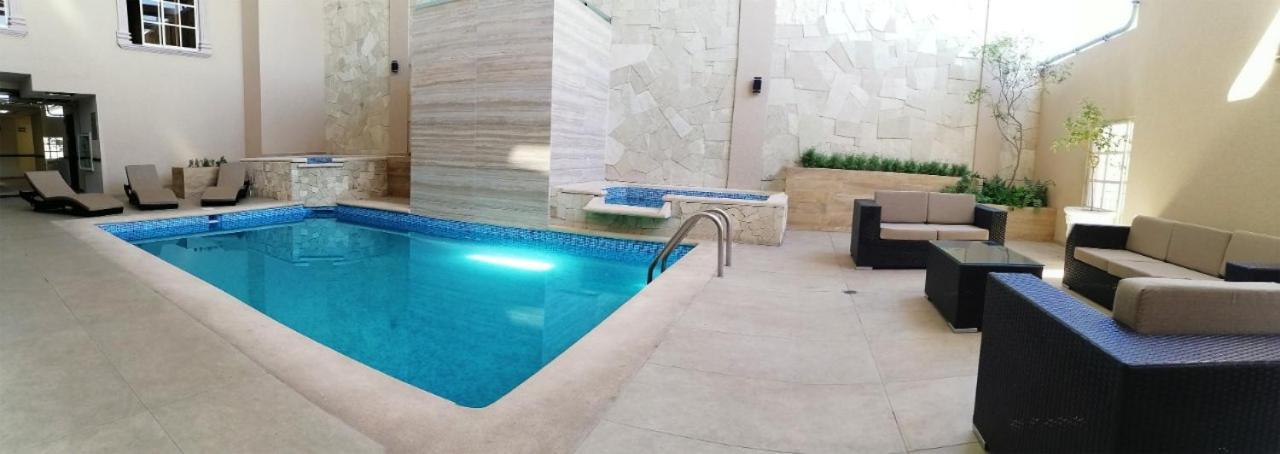 Feria Jalisciense Hotel 4*